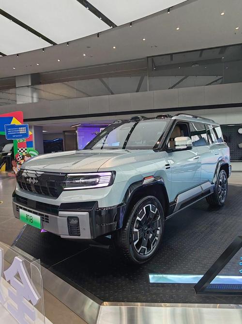惠州惠阳区启集博企业管理咨询比亚迪方程豹硬派越野的爆款，英菲尼迪35周年与你共成长